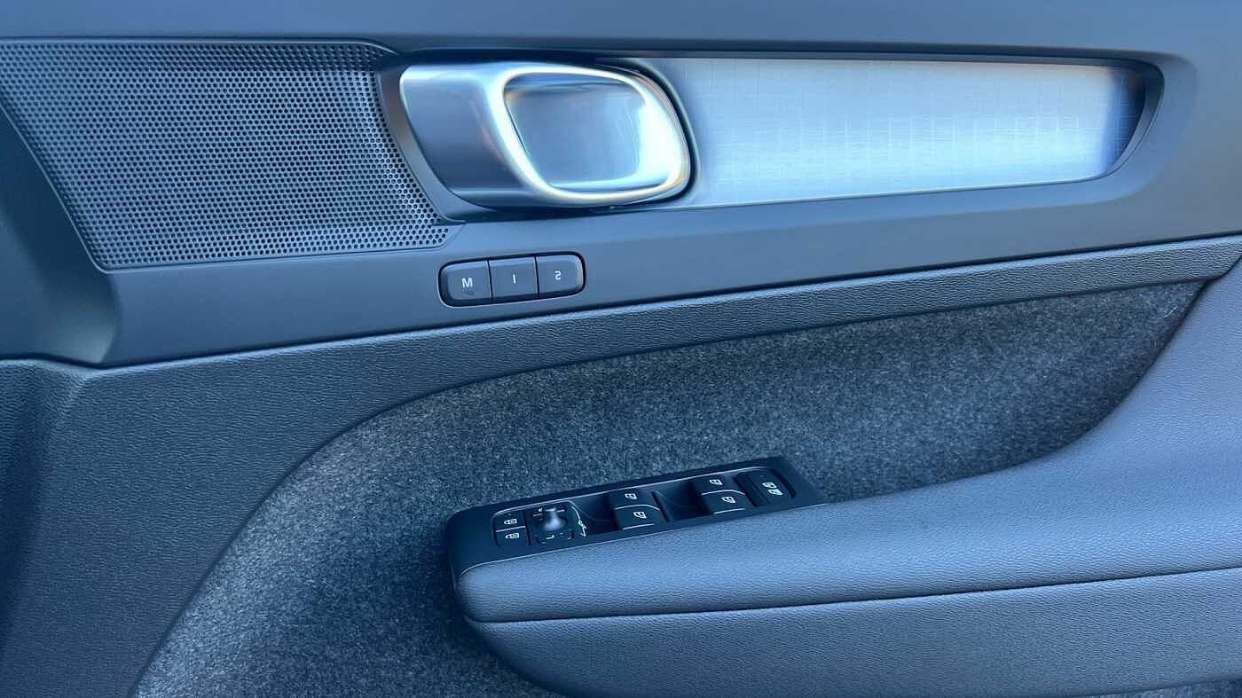 Used Volvo XC40 2025 for sale - 76586529: Photo 27