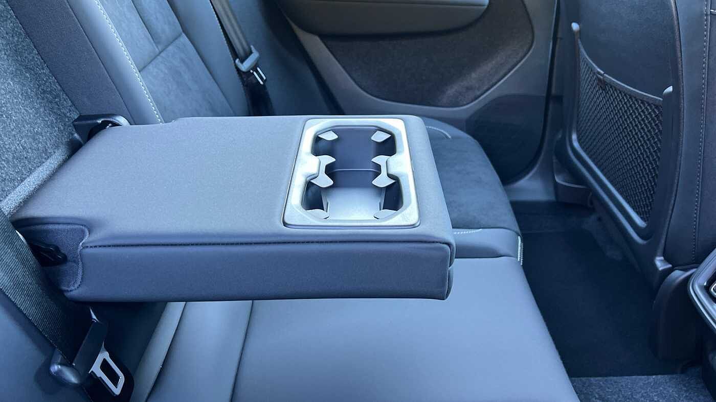 Used Volvo XC40 2025 for sale - 76586529: Photo 28