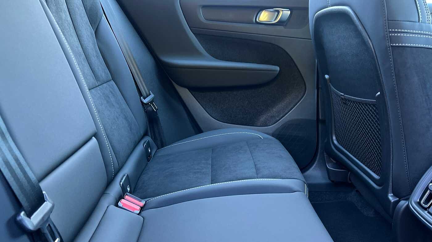 Used Volvo XC40 2025 for sale - 76586529: Photo 6