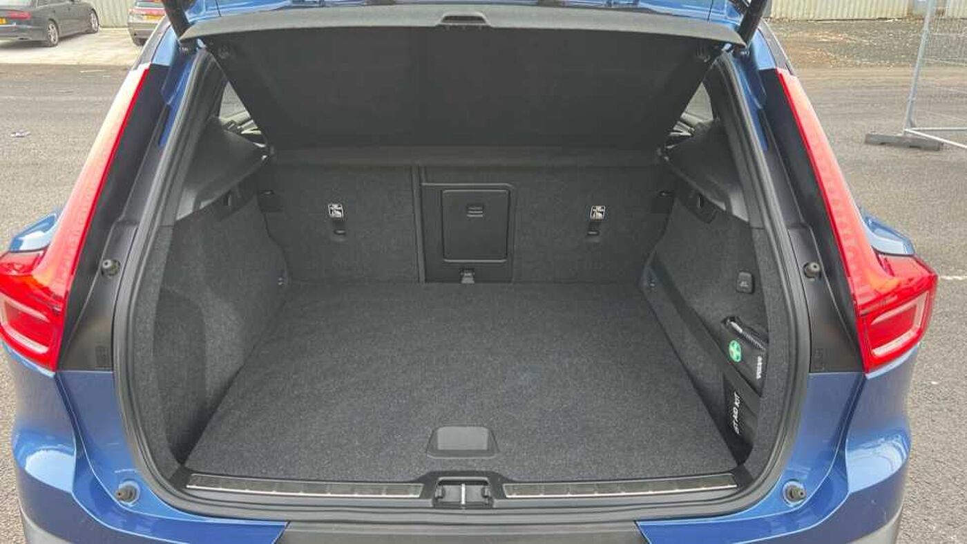 Used Volvo XC40 2020 for sale - 78136867: Photo 16