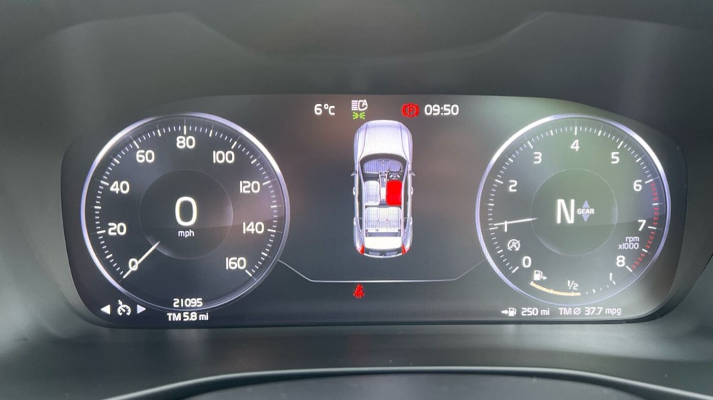 Used Volvo XC40 2020 for sale - 78136867: Photo 18