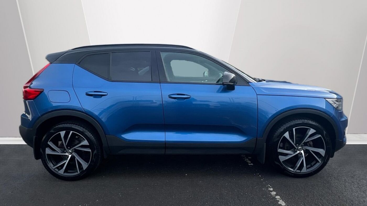 Used Volvo XC40 2020 for sale - 78136867: Photo 2