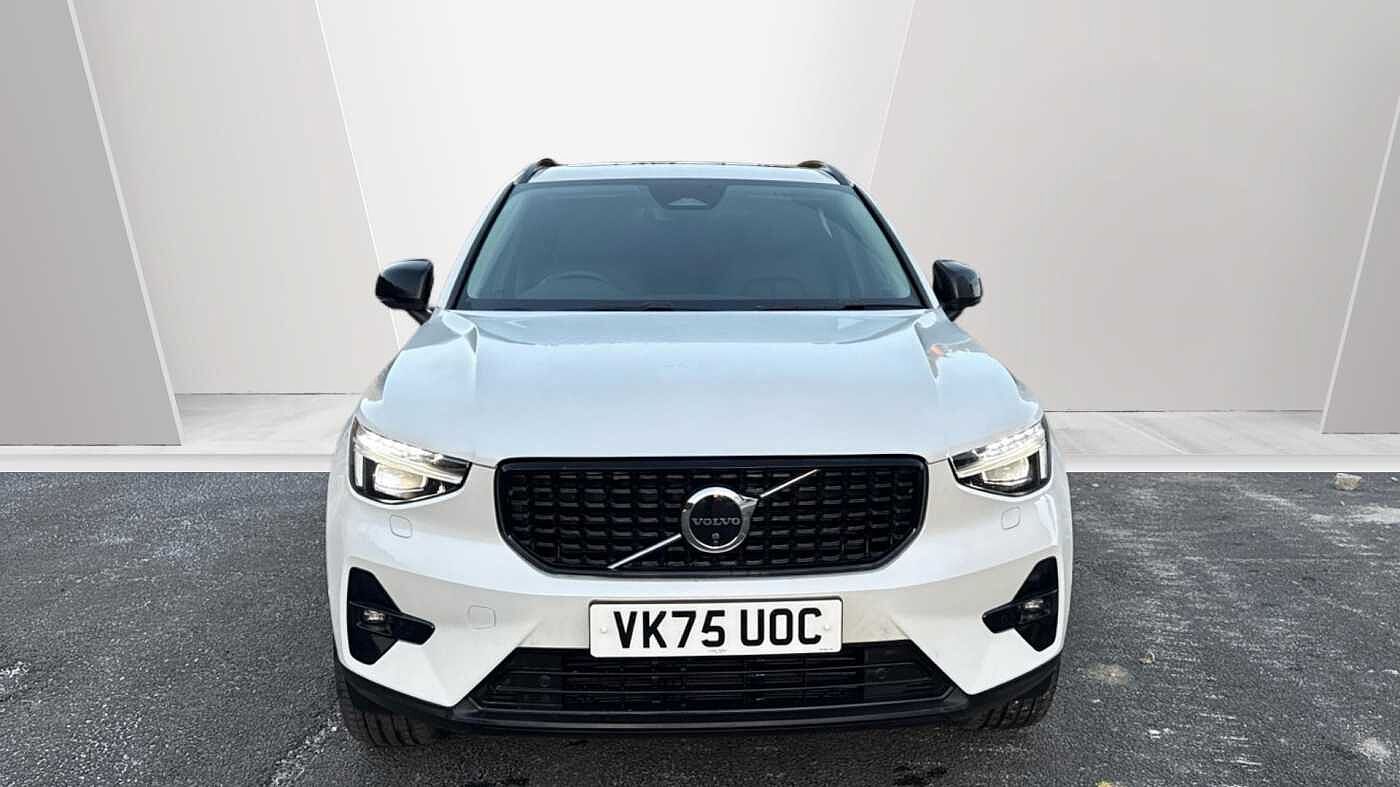 Used Volvo XC40 2025 for sale - 76586539: Photo 8
