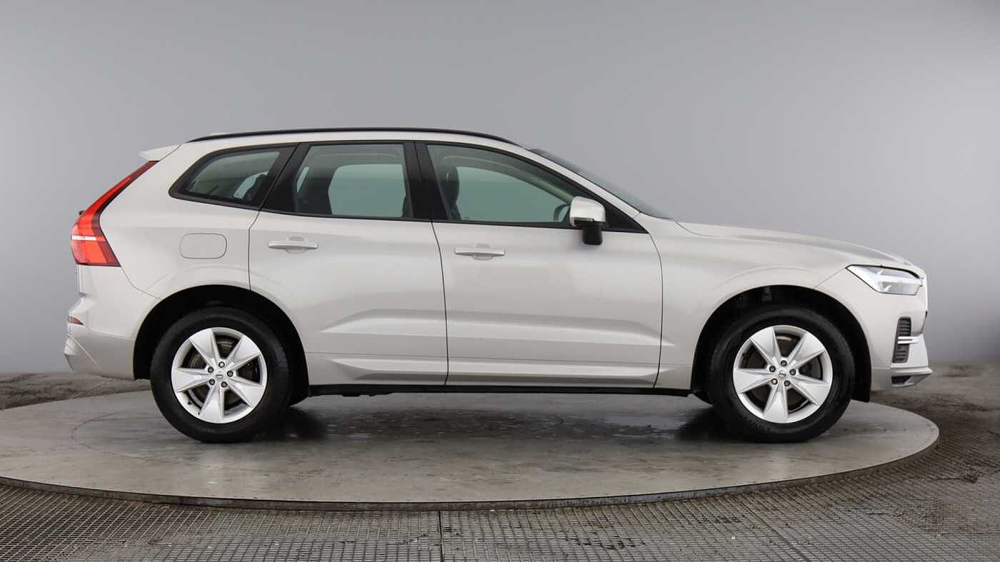 Used Volvo XC60 2021 for sale - 77739506: Photo 3