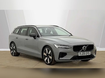 Used Volvo V60 2025 for sale - 78336256: Photo