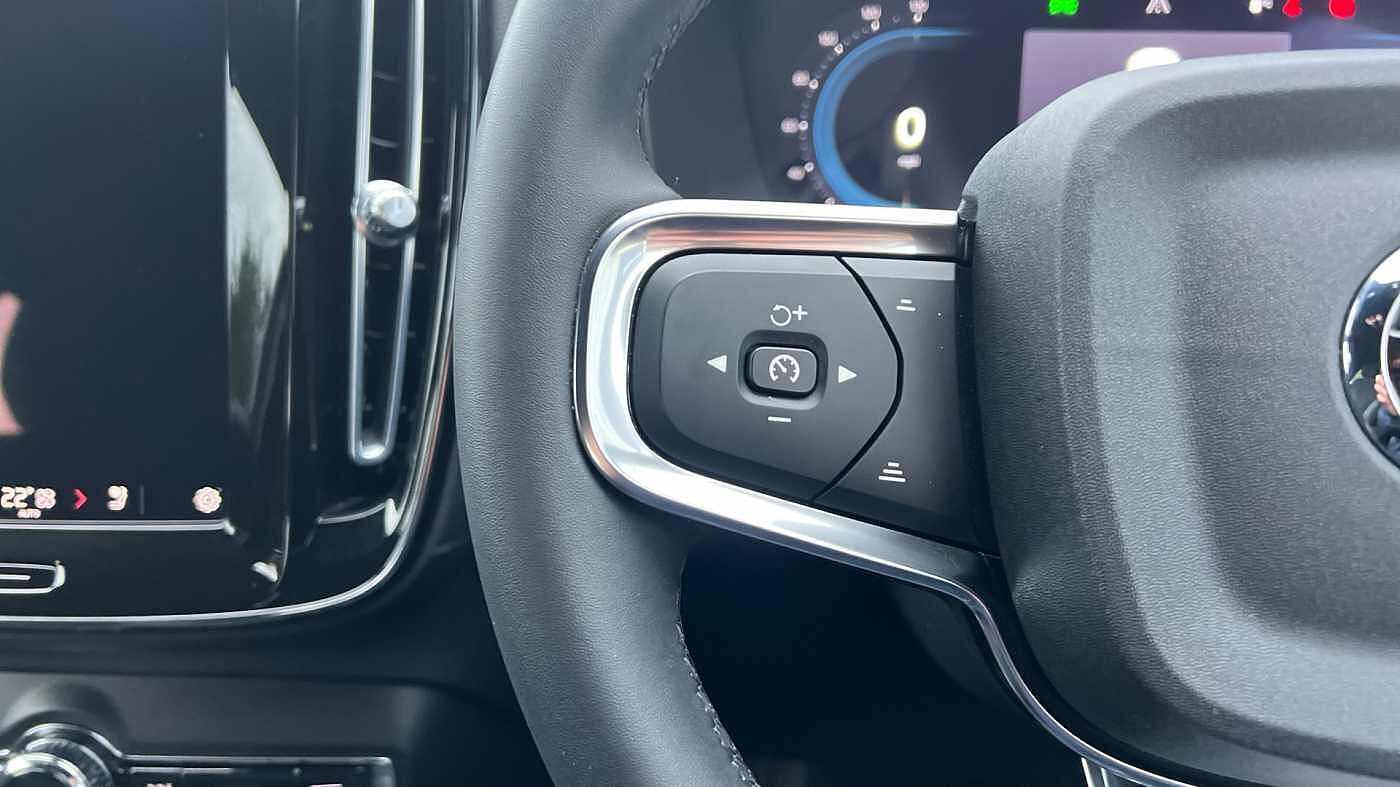 Used Volvo XC40 2023 for sale - 77525727: Photo 20