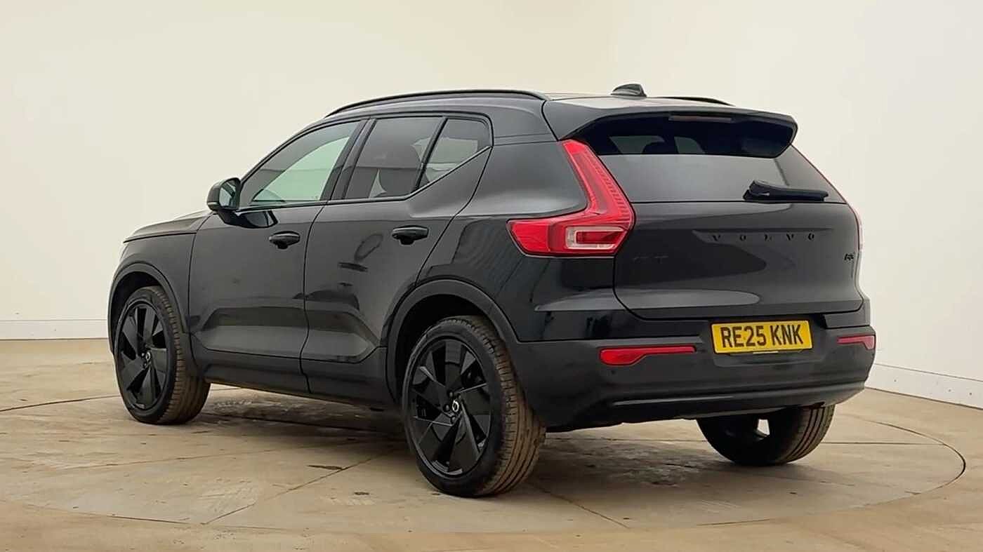 Used Volvo XC40 2025 for sale - 78073913: Photo 3