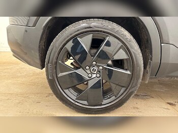 Used Volvo XC40 2025 for sale - 78073913: Photo