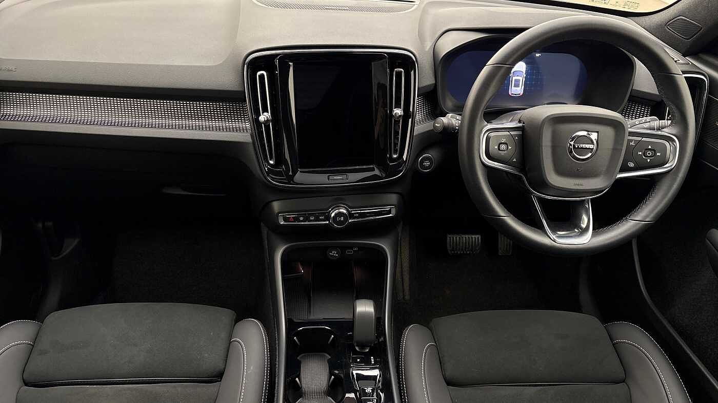 Used Volvo XC40 2025 for sale - 78073913: Photo 8