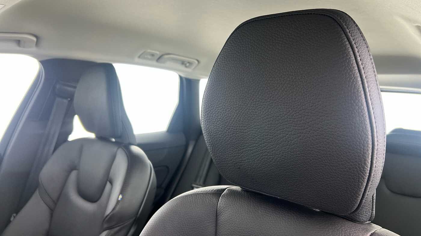 Used Volvo XC60 2023 for sale - 77013612: Photo 11