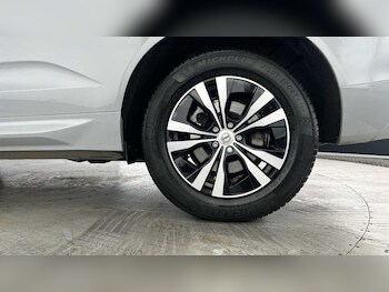 Used Volvo XC60 2023 for sale - 77013612: Photo