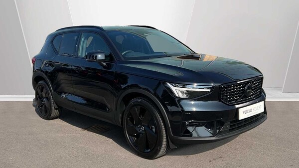 Used Volvo XC40 2025 for sale - 75460257: Photo 1