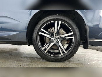 Used Volvo XC60 2022 for sale - 76856281: Photo