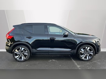 Used Volvo XC40 2025 for sale - 78385195: Photo