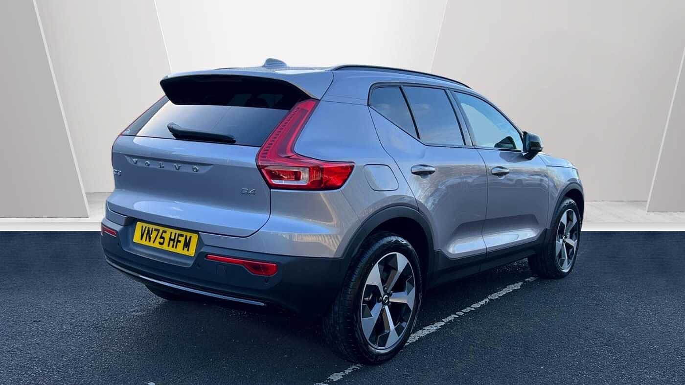 Used Volvo XC40 2025 for sale - 76888294: Photo 2