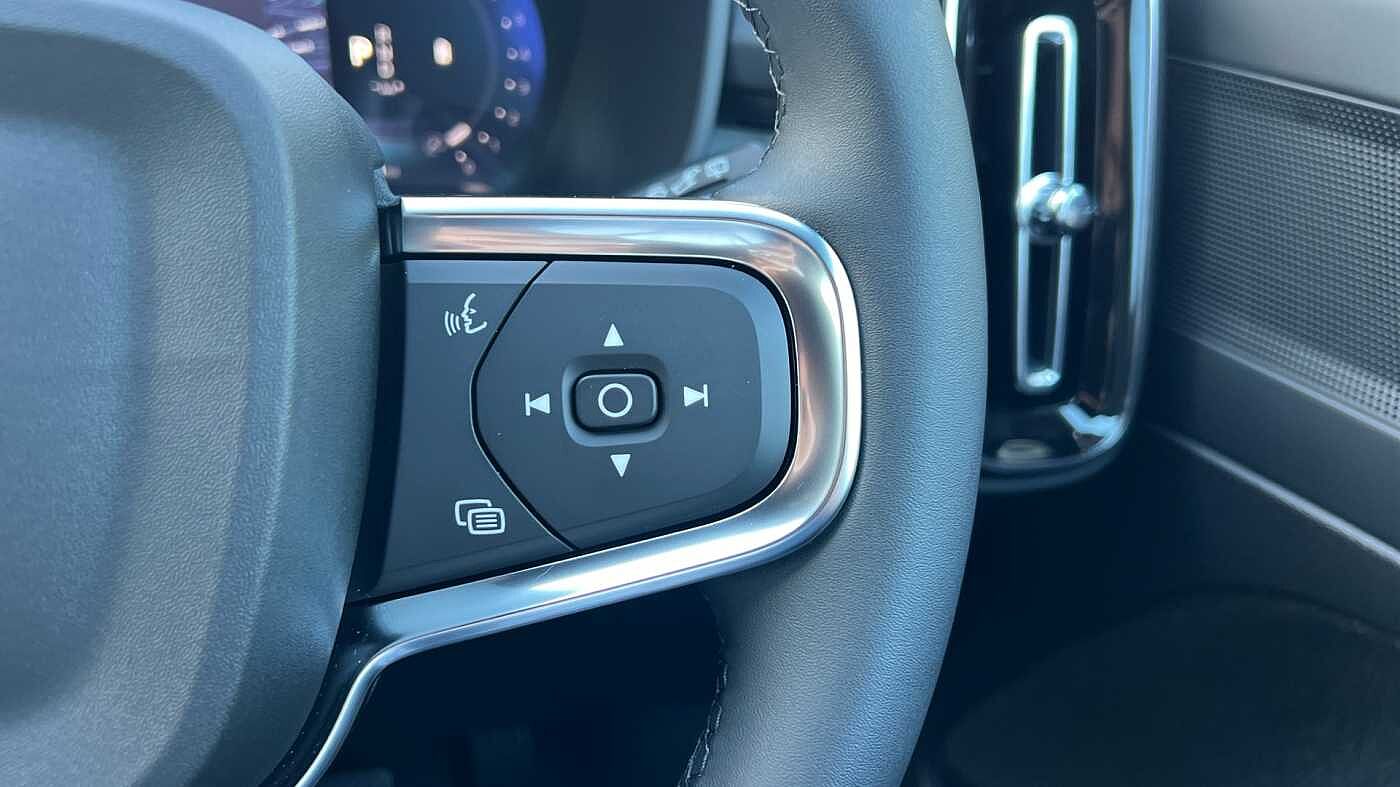 Used Volvo XC40 2025 for sale - 76888294: Photo 20