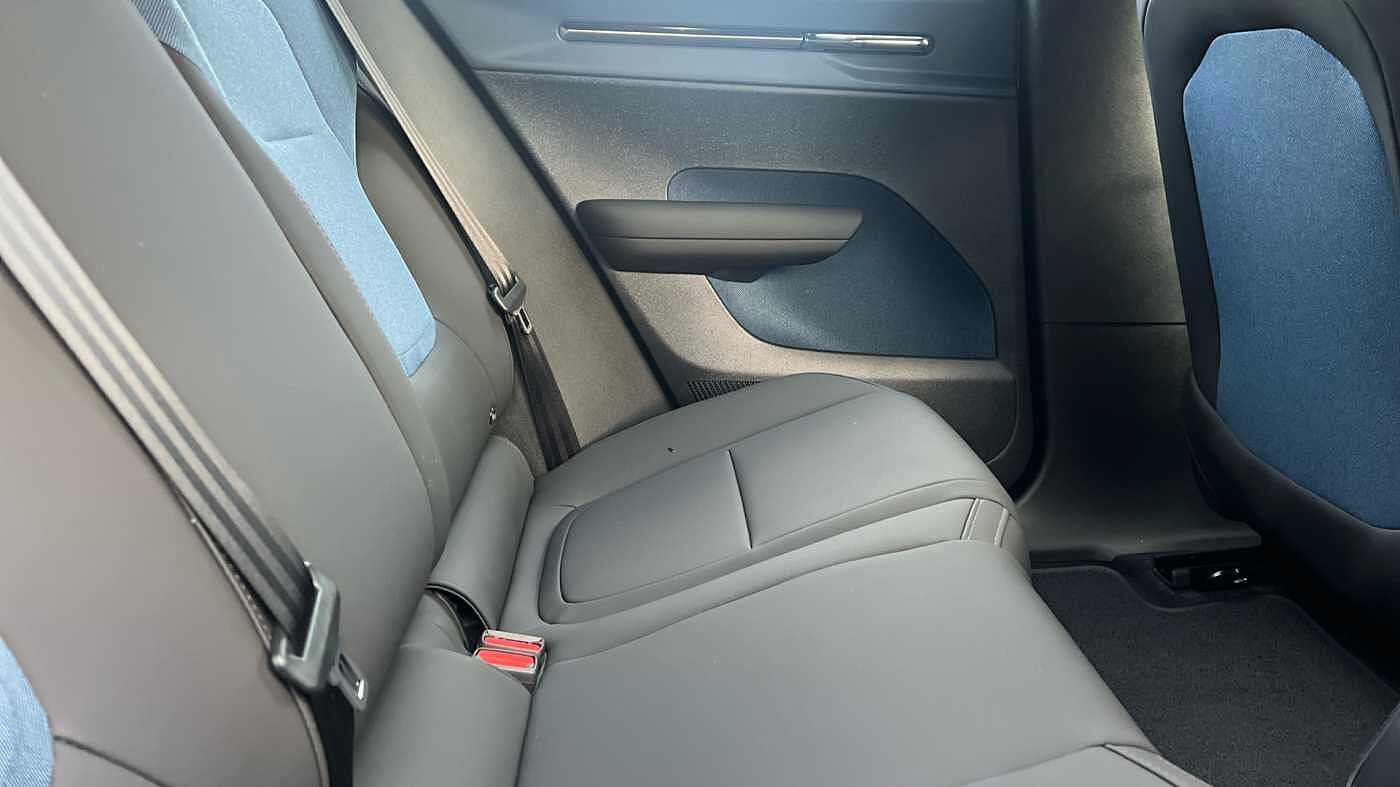 Used Volvo EX30 2025 for sale - 76154366: Photo 6