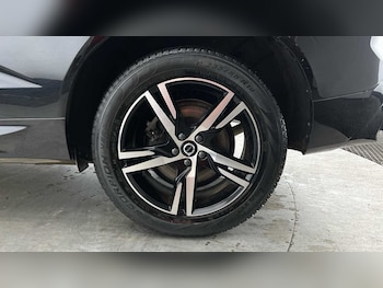 Used Volvo XC60 2021 for sale - 77539468: Photo