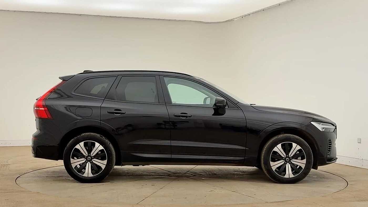 Used Volvo XC60 2025 for sale - 78073848: Photo 2