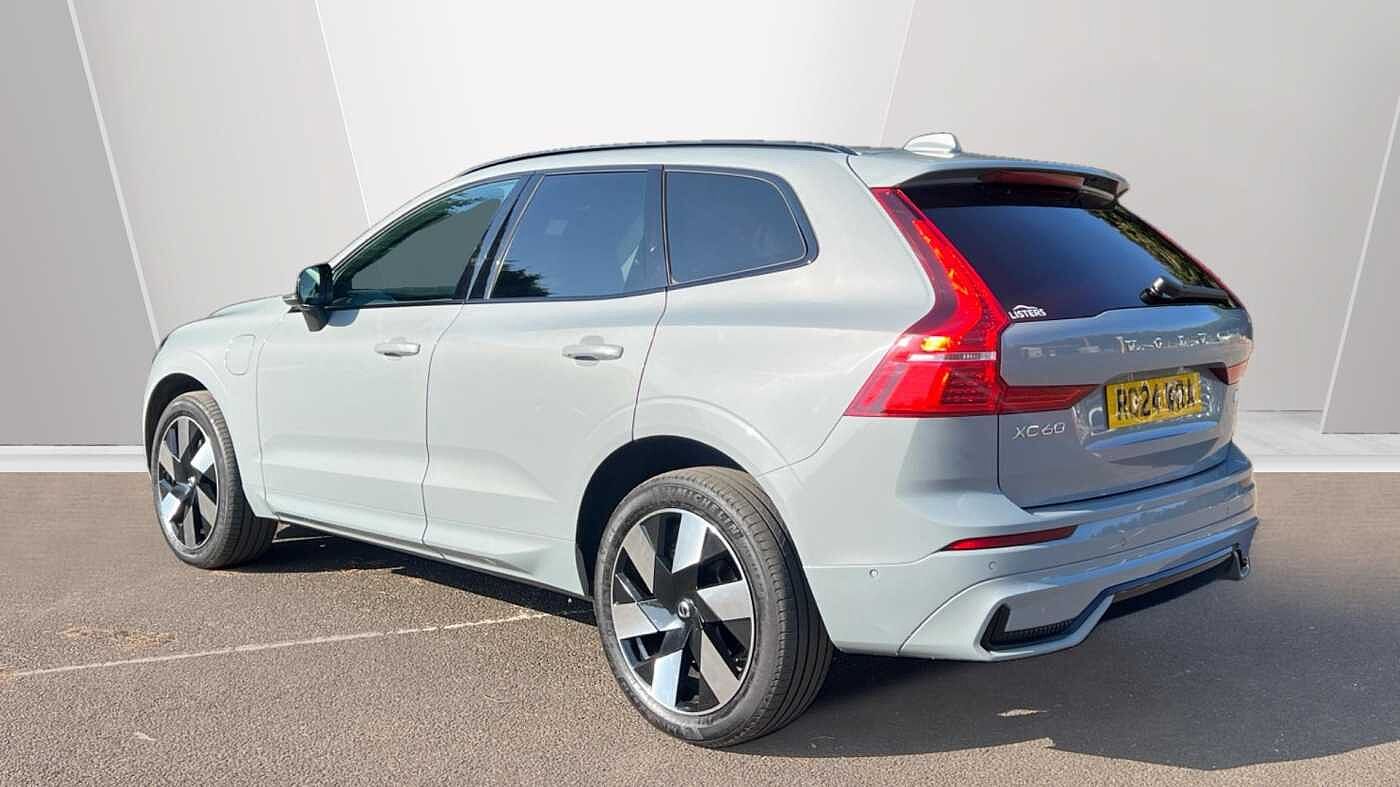 Used Volvo XC60 2024 for sale - 76800468: Photo 2