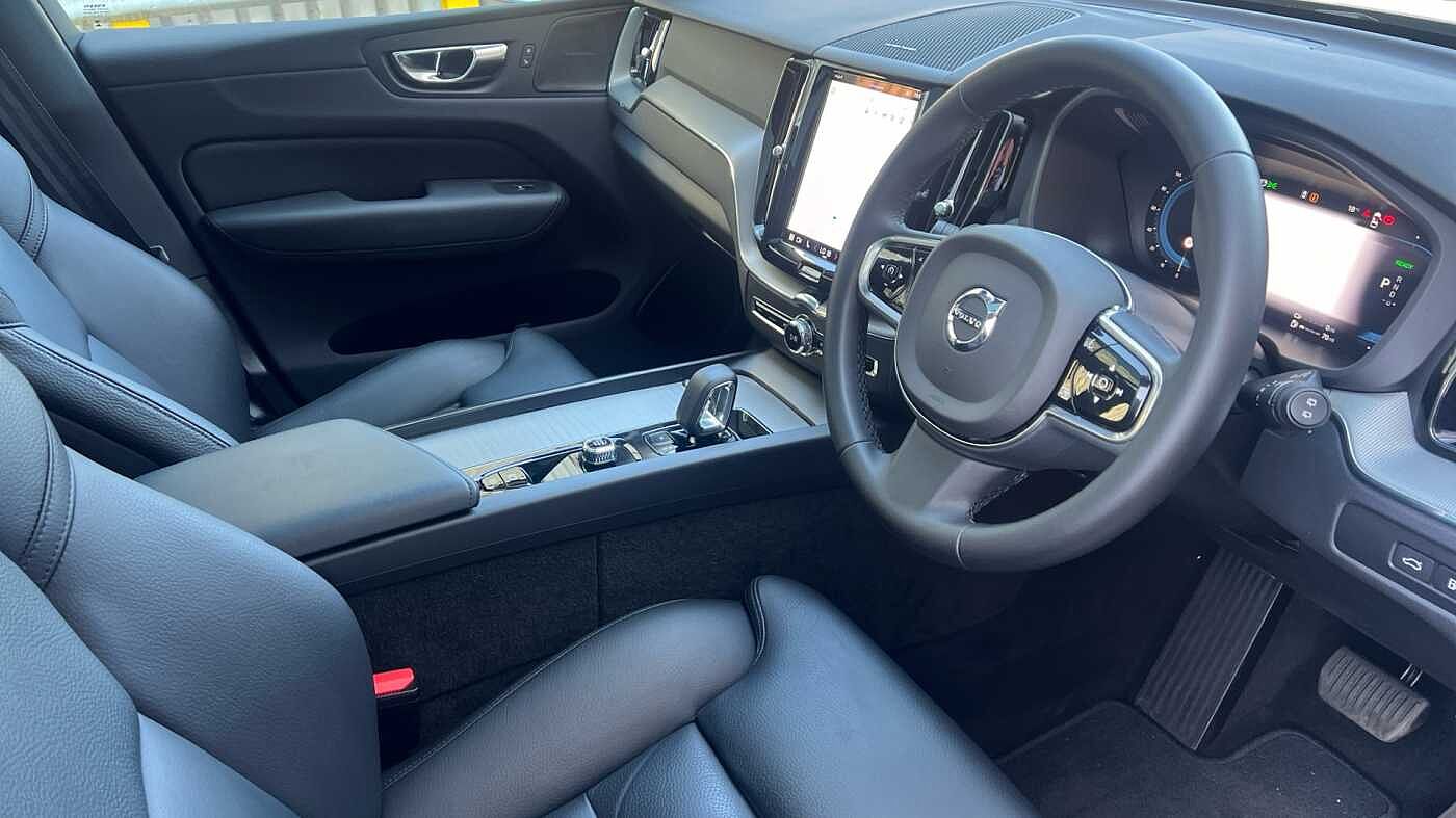Used Volvo XC60 2024 for sale - 76800468: Photo 5