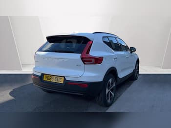 Used Volvo XC40 2026 for sale - 79498088: Photo