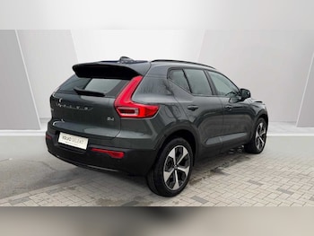 Used Volvo XC40 2025 for sale - 76372351: Photo
