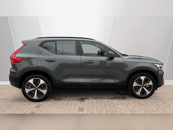 Used Volvo XC40 2025 for sale - 76372351: Photo