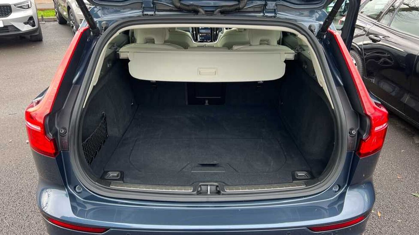 Used Volvo V60 2025 for sale - 77307070: Photo 15