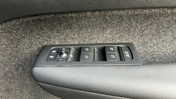Used Volvo EX40 2024 for sale - 72621259: Photo 26