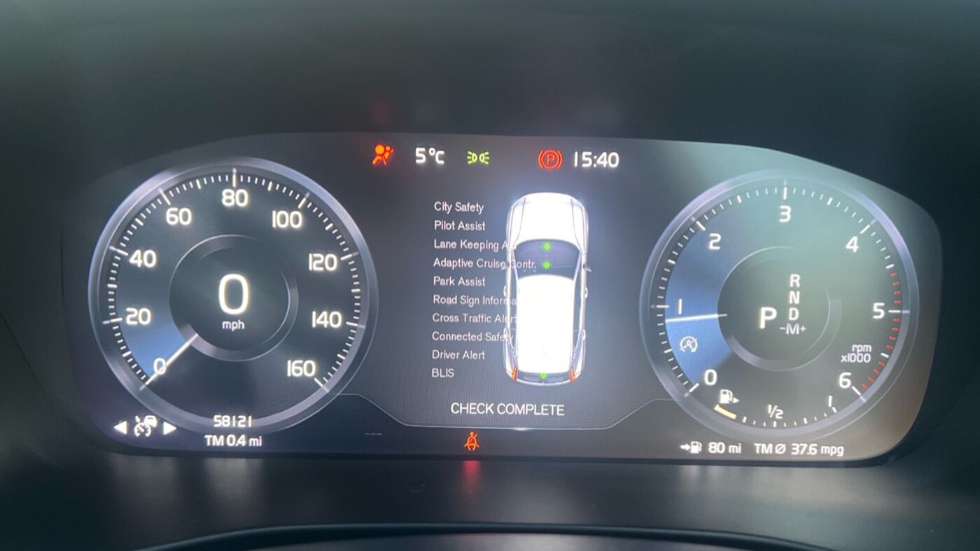 Used Volvo XC40 2019 for sale - 76154309: Photo 29
