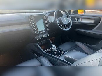 Used Volvo XC40 2019 for sale - 76154309: Photo 4