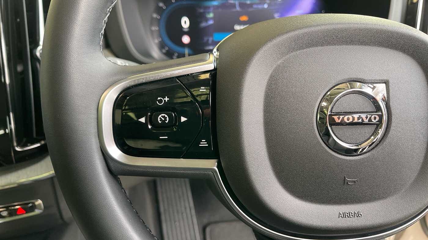 Used Volvo XC60 2024 for sale - 76458661: Photo 18