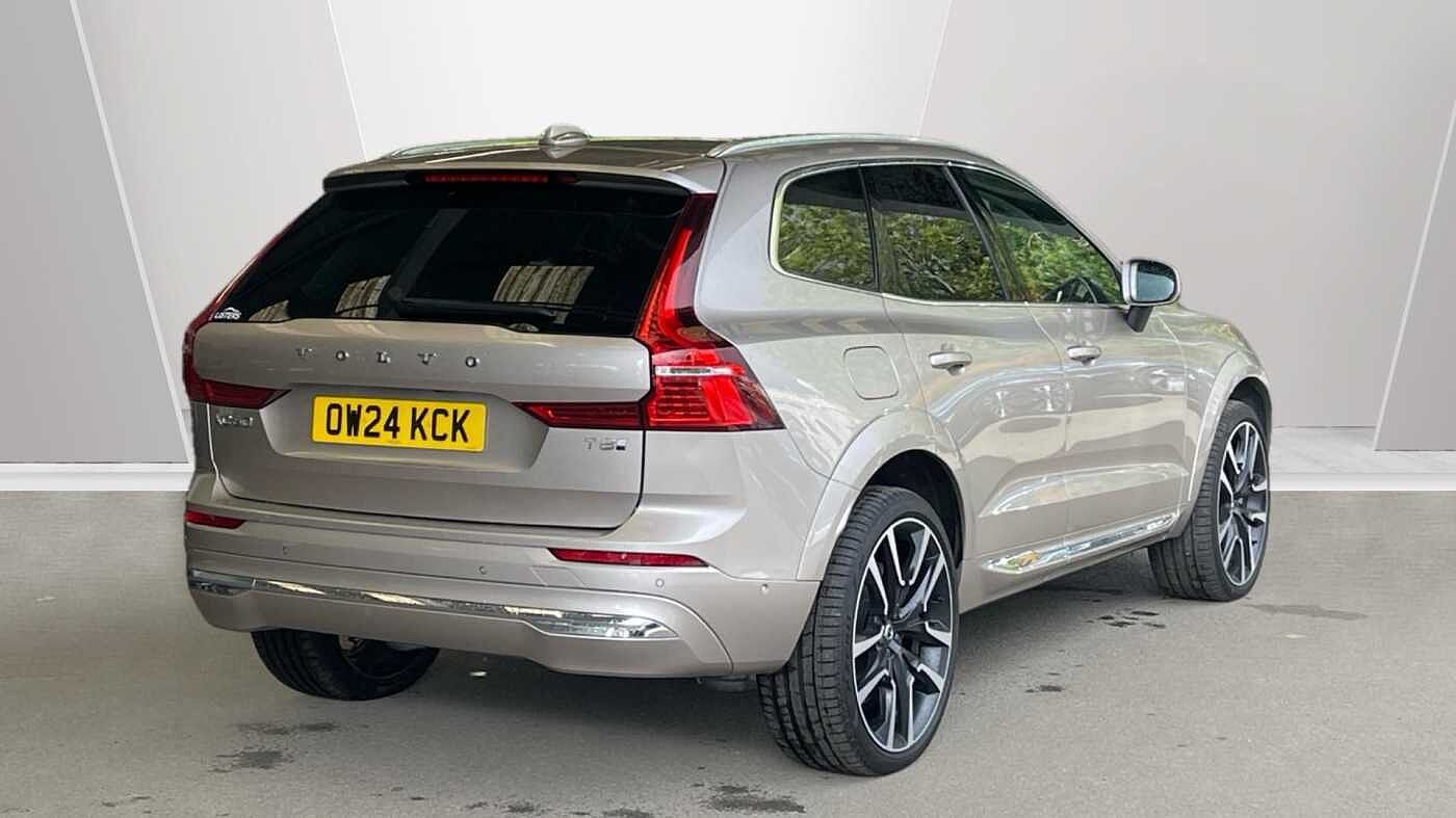 Used Volvo XC60 2024 for sale - 76458661: Photo 2