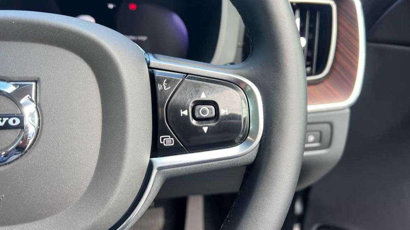Used Volvo XC60 2023 for sale - 75859652: Photo 24