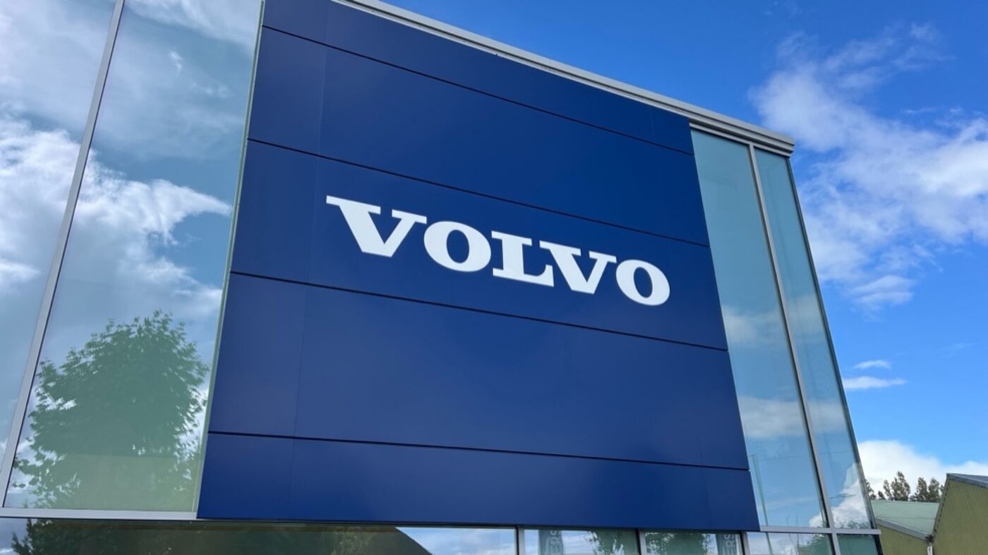 Used Volvo XC60 2023 for sale - 75859652: Photo 4