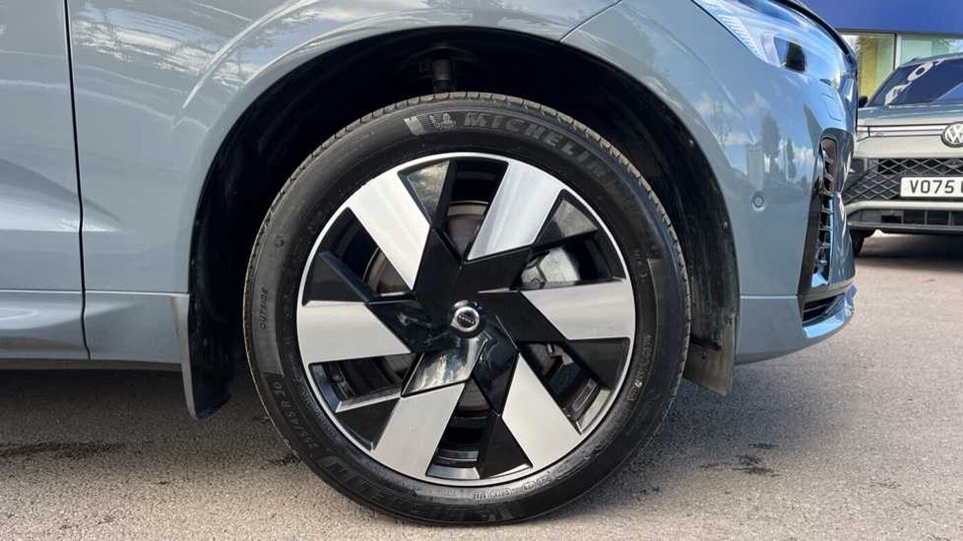 Used Volvo XC60 2023 for sale - 75859652: Photo 9