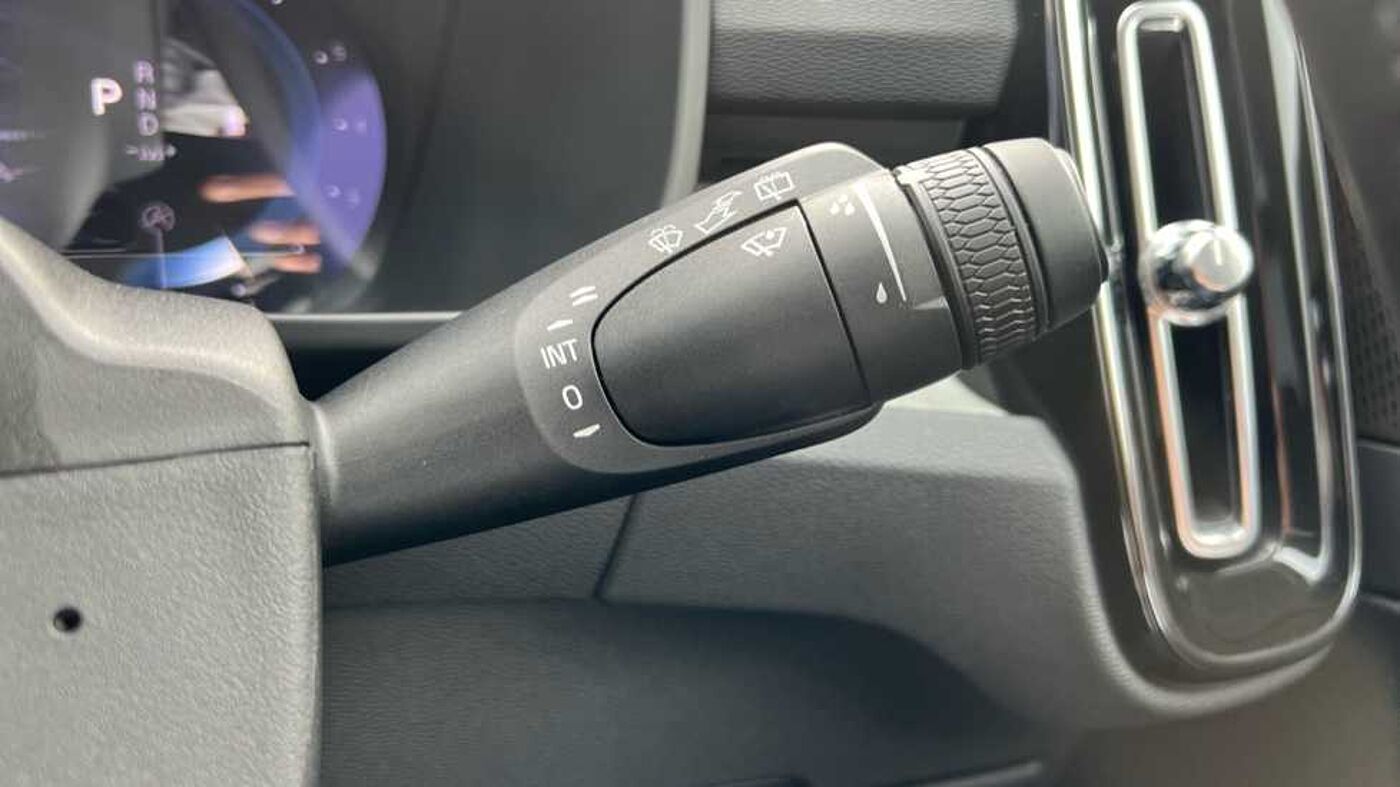 Used Volvo XC40 2024 for sale - 76154280: Photo 19