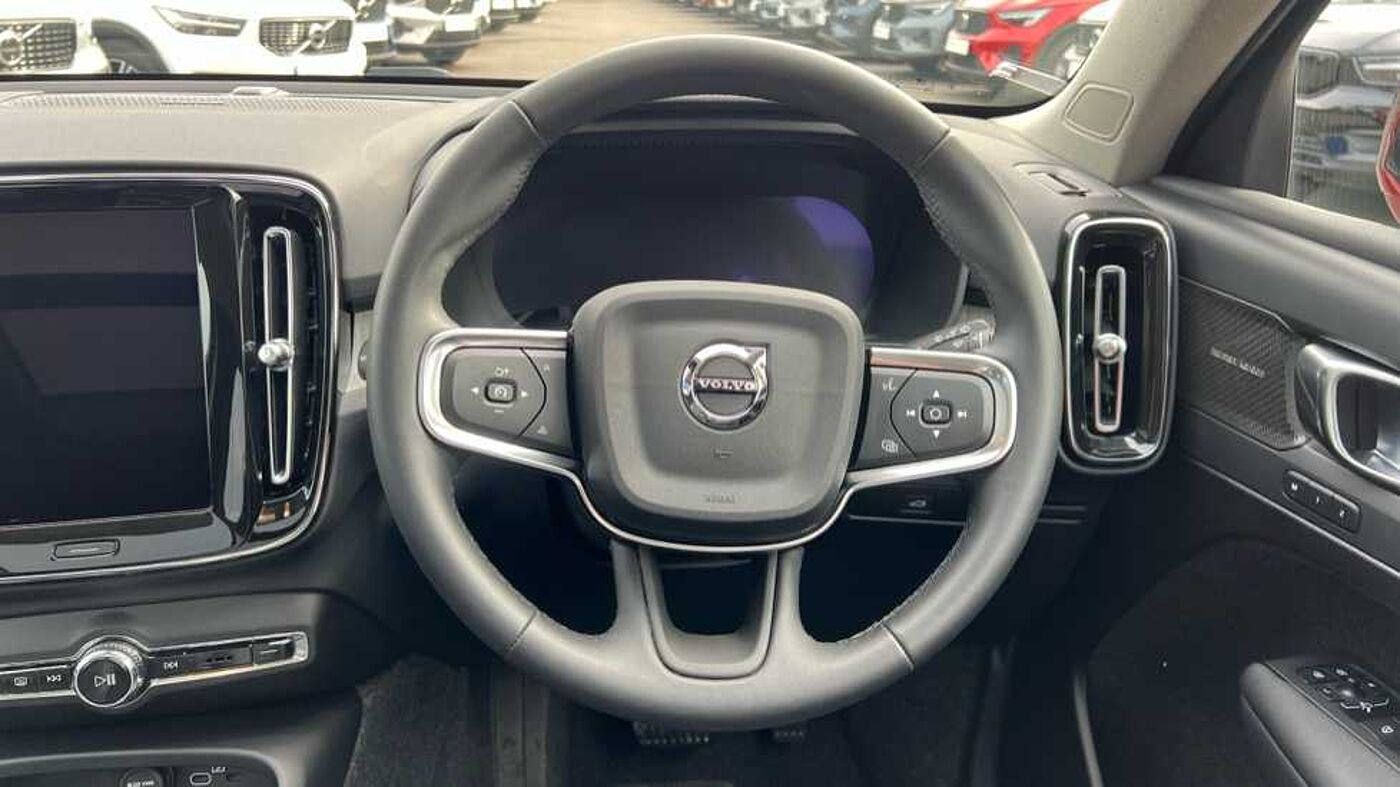 Used Volvo XC40 2024 for sale - 76154280: Photo 9