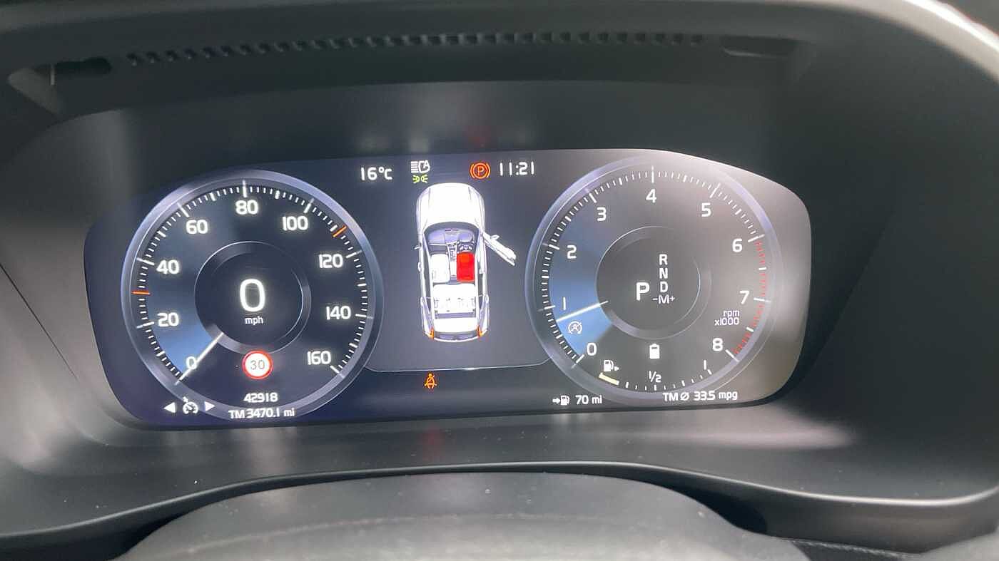 Used Volvo XC40 2021 for sale - 77124506: Photo 11