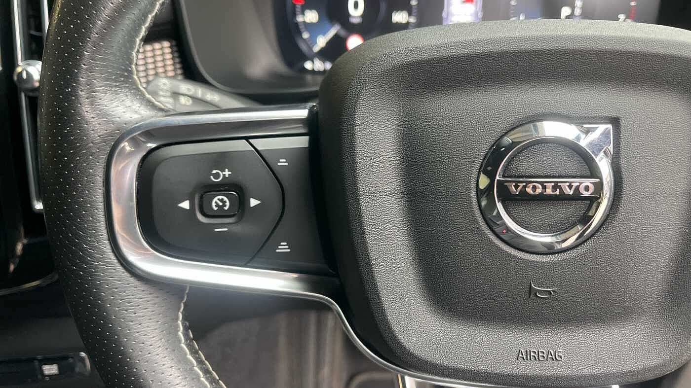 Used Volvo XC40 2021 for sale - 77124506: Photo 17