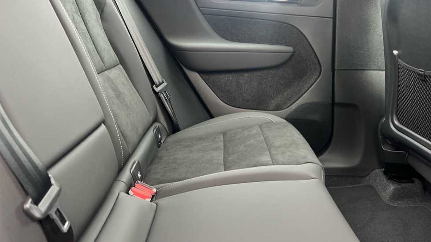 Used Volvo XC40 2025 for sale - 76154279: Photo 26