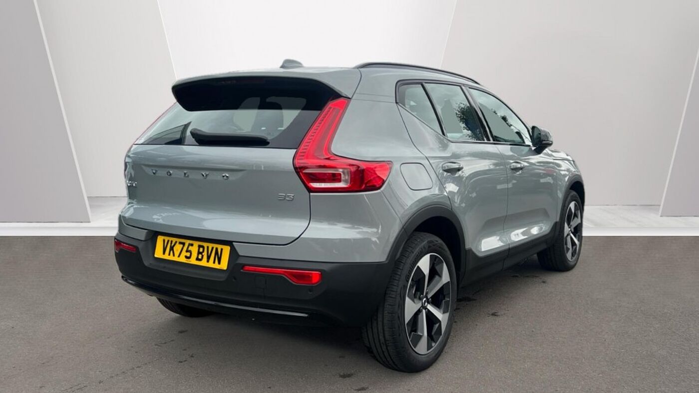 Used Volvo XC40 2025 for sale - 76154279: Photo 4