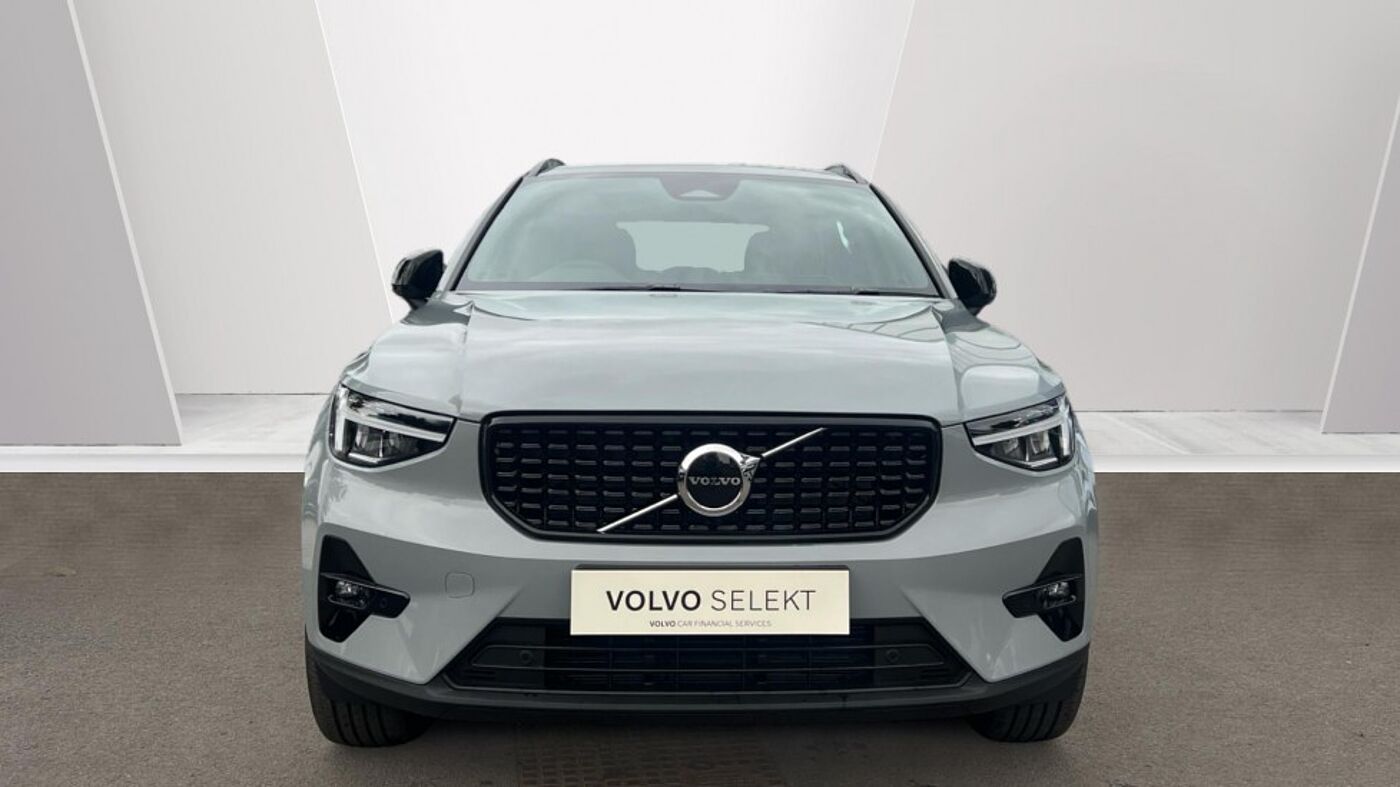 Used Volvo XC40 2025 for sale - 76154279: Photo 6