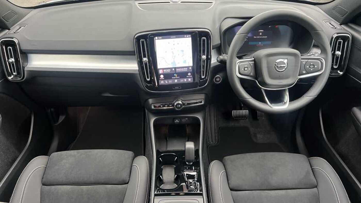 Used Volvo XC40 2025 for sale - 76154279: Photo 7