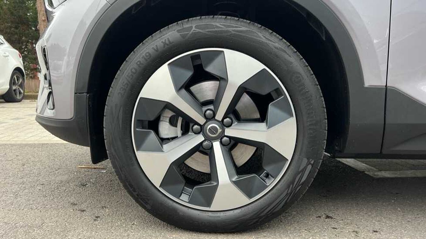 Used Volvo XC40 2025 for sale - 76154290: Photo 27