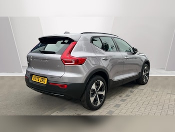 Used Volvo XC40 2025 for sale - 76154290: Photo