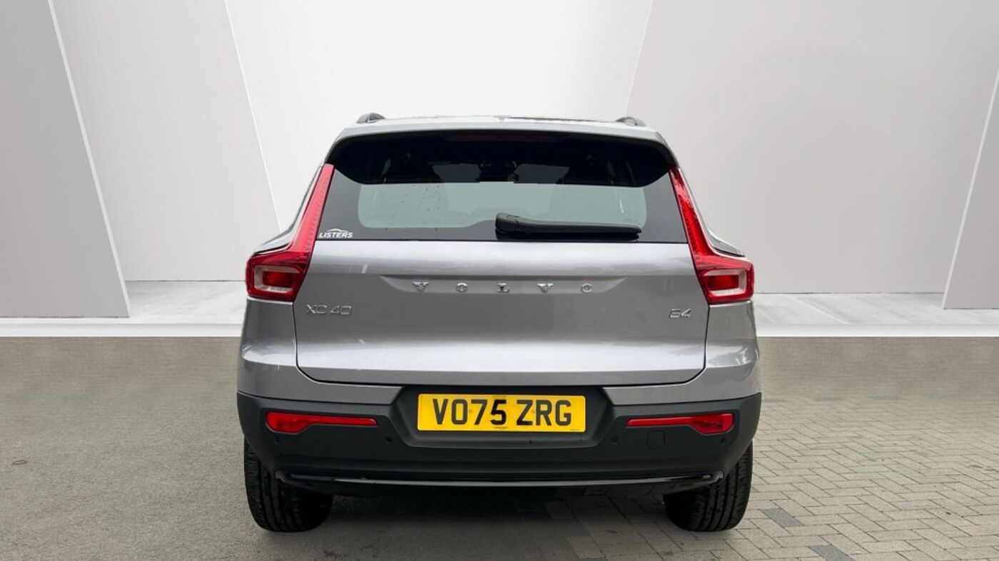 Used Volvo XC40 2025 for sale - 76154290: Photo 8