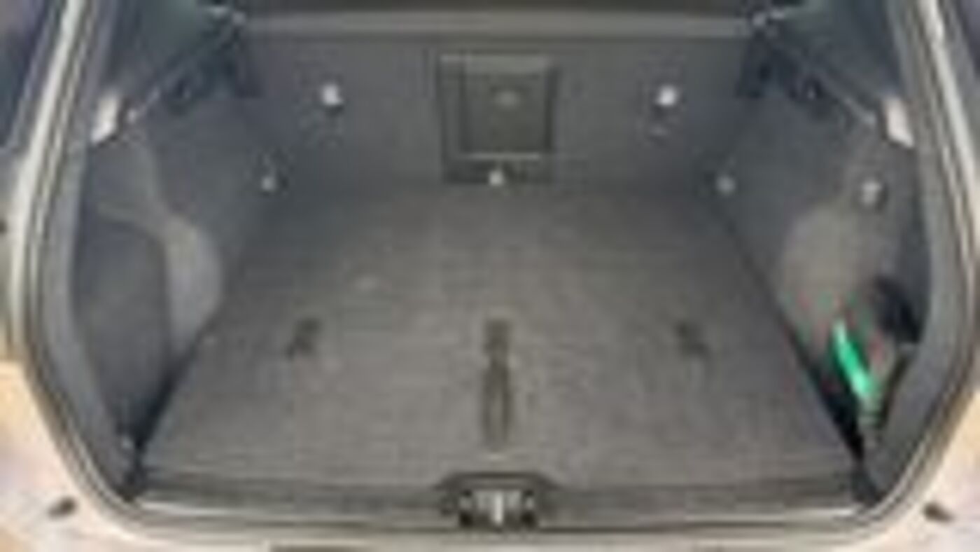 Used Volvo XC40 2025 for sale - 77539470: Photo 14