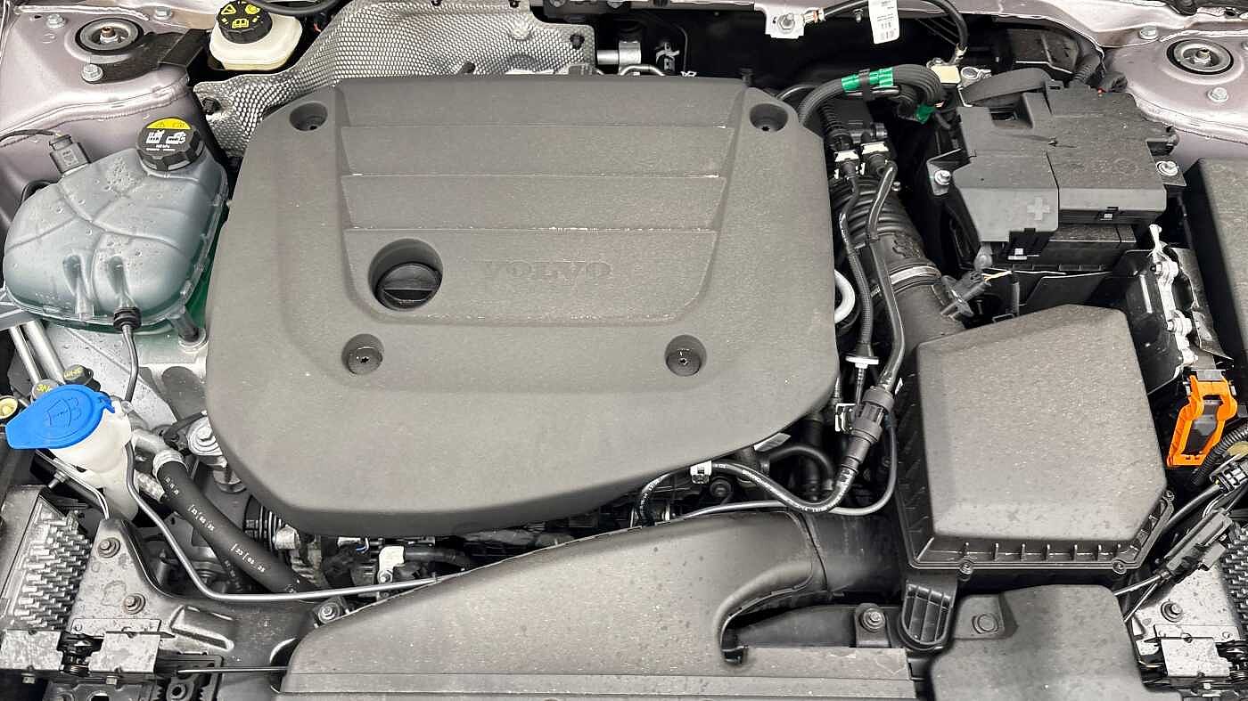 Used Volvo XC40 2025 for sale - 77539470: Photo 15